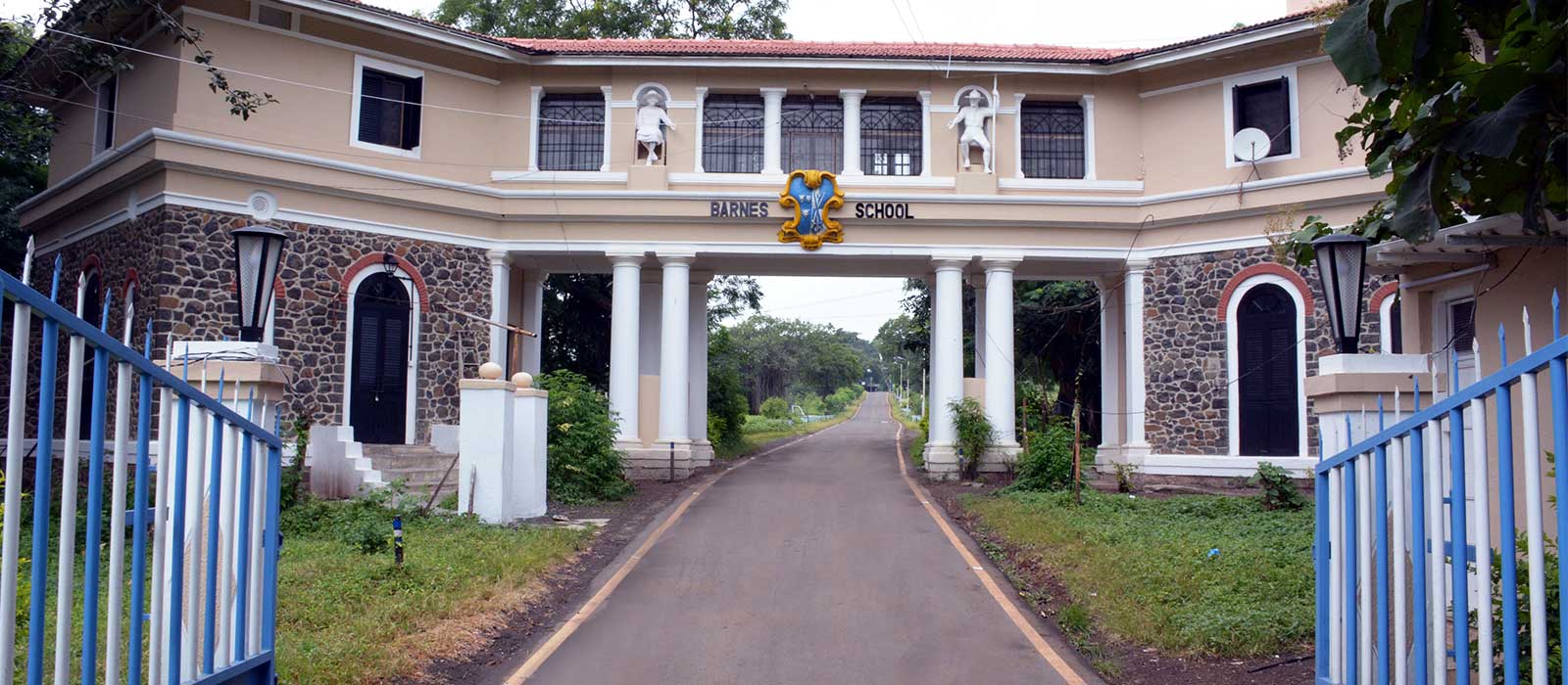 Barnes School And Junior College, Devlali Camp, Barnes School Road